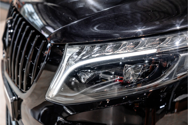 Mercedes-Benz Vito 119 CDI Extra Lang DC | AMG | Marge | BTW Vrij | Camera | Navigatie | L+R Schuifdeur | CarPlay | Trekhaak | Lederen bekleding | Stoelverwarming | Nieuwe APK
