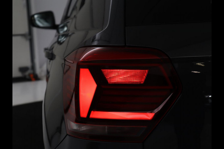 Volkswagen Polo 1.0 TSI R-Line Edition | Apple Carplay | LED | Camera | Adapt. Cruise |