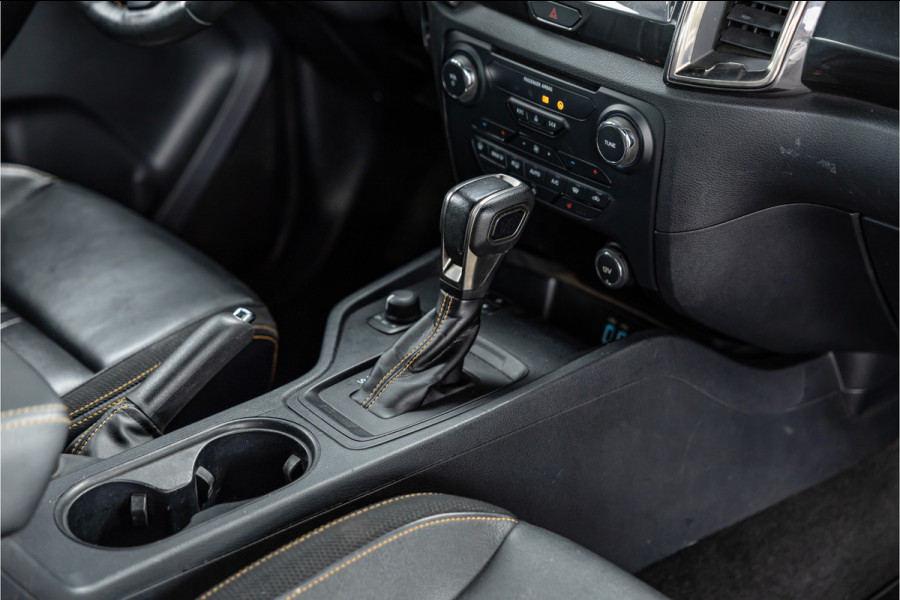 Ford Ranger 2.0 EcoBlue Wildtrak | 3500 KG | Bi-Xenon | Camera | Navigatie | Trekhaak | Cruise control | DAB | Stoelverwarming | Lederen bekleding | Orig. NL auto | Nieuwe APK