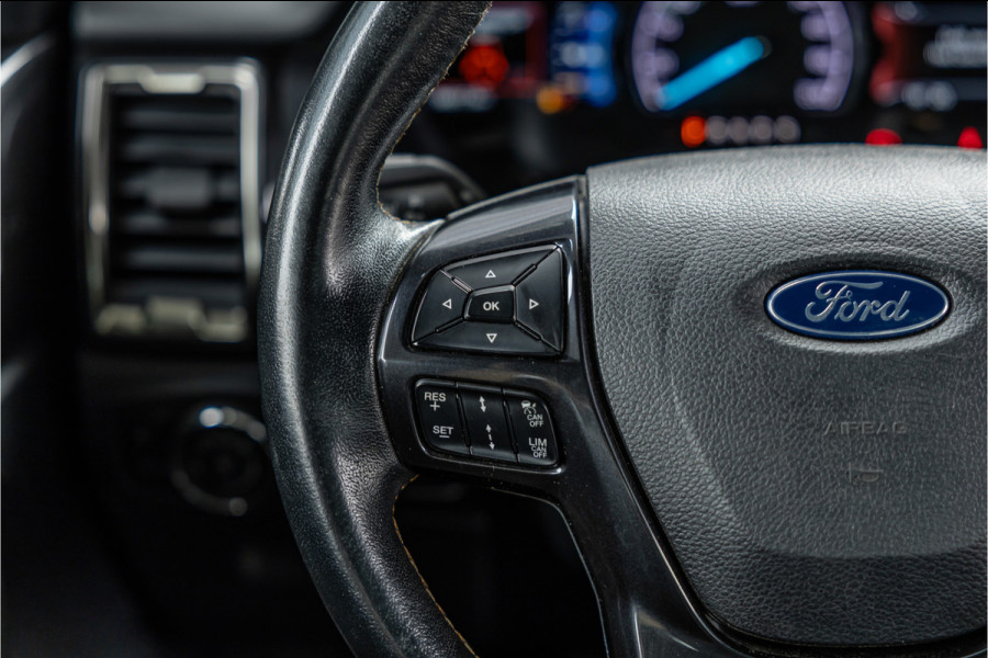Ford Ranger 2.0 EcoBlue Wildtrak | 3500 KG | Bi-Xenon | Camera | Navigatie | Trekhaak | Cruise control | DAB | Stoelverwarming | Lederen bekleding | Orig. NL auto | Nieuwe APK