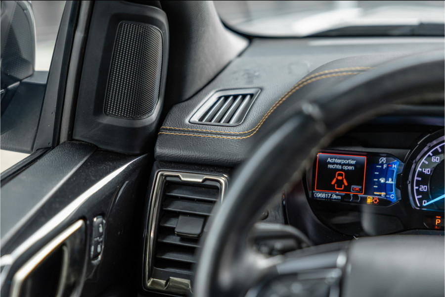 Ford Ranger 2.0 EcoBlue Wildtrak | 3500 KG | Bi-Xenon | Camera | Navigatie | Trekhaak | Cruise control | DAB | Stoelverwarming | Lederen bekleding | Orig. NL auto | Nieuwe APK