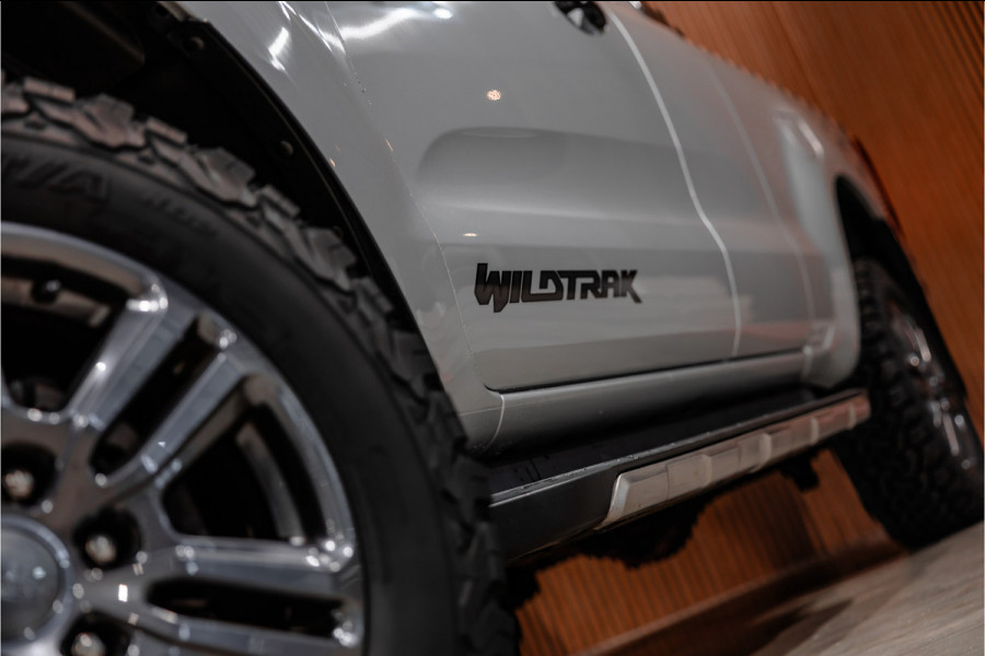 Ford Ranger 2.0 EcoBlue Wildtrak | 3500 KG | Bi-Xenon | Camera | Navigatie | Trekhaak | Cruise control | DAB | Stoelverwarming | Lederen bekleding | Orig. NL auto | Nieuwe APK