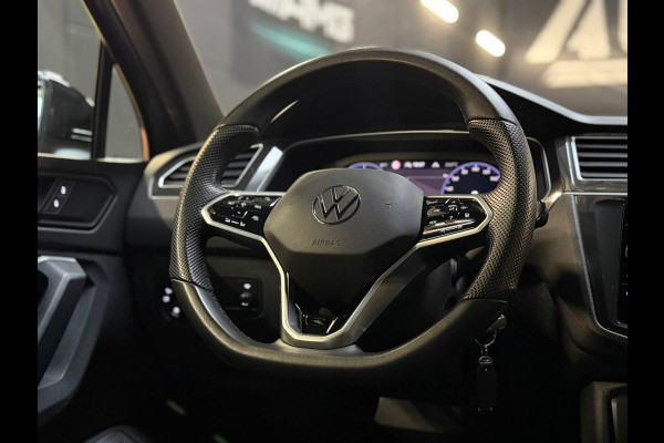 Volkswagen Tiguan 1.5 TSI 3X R-LINE |PANO|HuD|IQ LIGHTS|ACC|LANE ASSIST|CARPLAY|TREKHAAK|SFEERVERLICHTING|20 INCH|2021|BOMVOL!