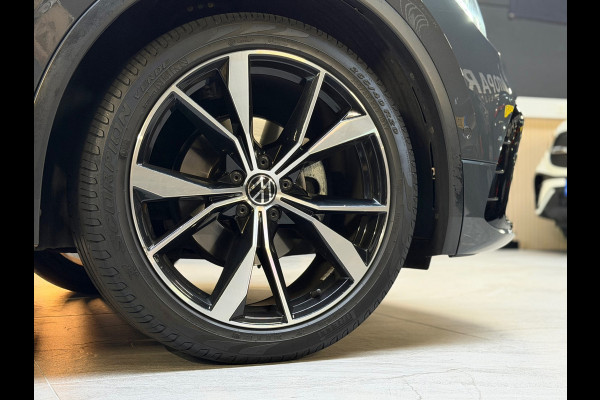 Volkswagen Tiguan 1.5 TSI 3X R-LINE |PANO|HuD|IQ LIGHTS|ACC|LANE ASSIST|CARPLAY|TREKHAAK|SFEERVERLICHTING|20 INCH|2021|BOMVOL!