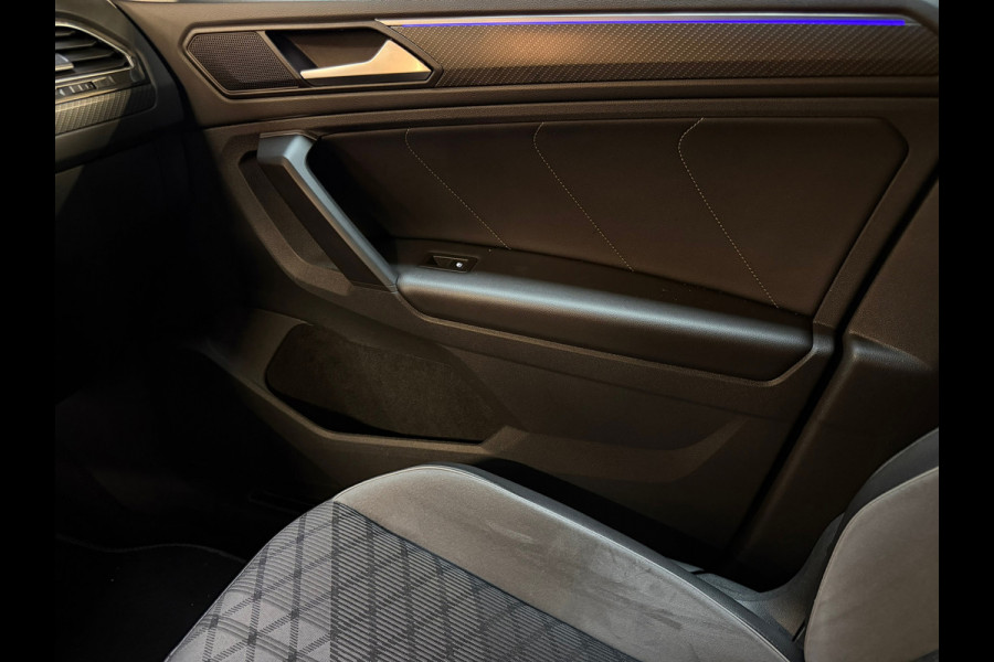 Volkswagen Tiguan 1.5 TSI 3X R-LINE |PANO|HuD|IQ LIGHTS|ACC|LANE ASSIST|CARPLAY|TREKHAAK|SFEERVERLICHTING|20 INCH|2021|BOMVOL!