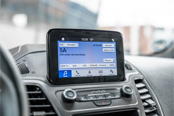 Ford Transit Connect 1.5 EcoBlue L2 | Raptor edition | L+R Schuifdeur | CarPlay | Camera | Navigatie | Airco | 3-Zitter | PDC | Nieuwe APK