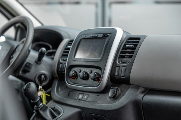 Renault Trafic 1.6 dCi L2H1 | Navigatie | Trekhaak | Airco | Cruise control | Bluetooth | Elek ramen | Nieuwe APK | Orig. NL auto
