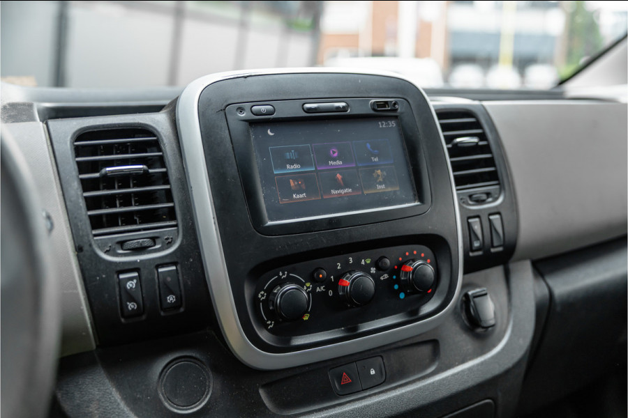 Renault Trafic 1.6 dCi L2H1 | Navigatie | Trekhaak | Airco | Cruise control | Bluetooth | Elek ramen | Nieuwe APK | Orig. NL auto