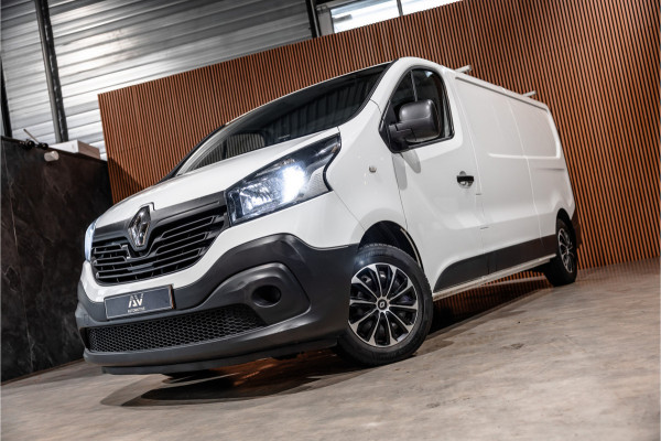 Renault Trafic 1.6 dCi L2H1 | Navigatie | Trekhaak | Airco | Cruise control | Bluetooth | Elek ramen | Nieuwe APK | Orig. NL auto