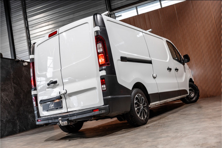 Renault Trafic 1.6 dCi L2H1 | Navigatie | Trekhaak | Airco | Cruise control | Bluetooth | Elek ramen | Nieuwe APK | Orig. NL auto