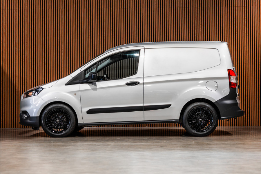 Ford Transit Courier 1.0 100 PK | Benzine | Navigatie | CarPlay | PDC | Stoelverwarming | Cruise control | MF Stuur | Airco | Nieuwe APK | Dealer onderhouden