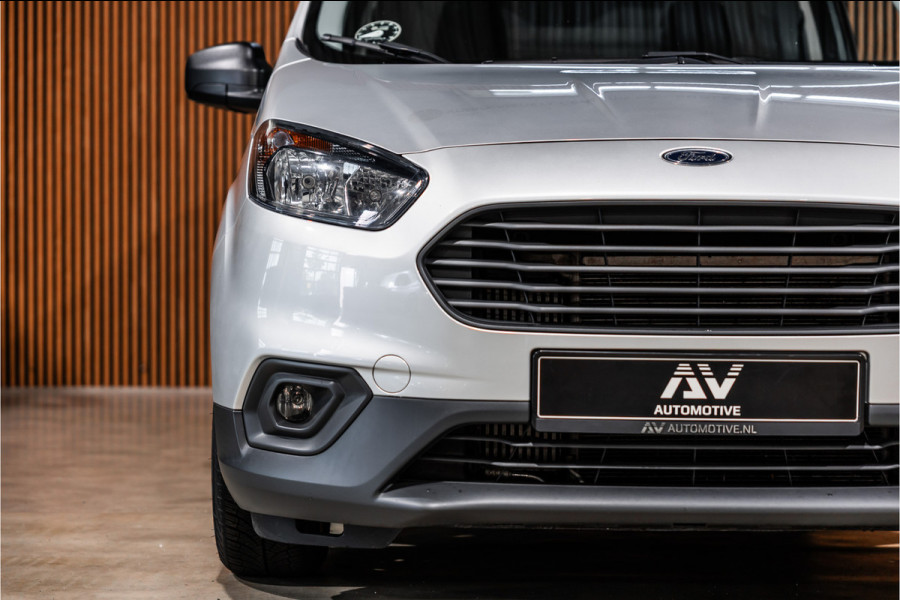 Ford Transit Courier 1.0 100 PK | Benzine | Navigatie | CarPlay | PDC | Stoelverwarming | Cruise control | MF Stuur | Airco | Nieuwe APK | Dealer onderhouden