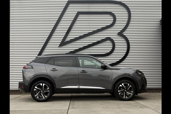 Peugeot 2008 1.2 PureTech Blue Lease Allure 2e Eigenaar|Navi|Camera|D-riem vv in 2025|i-Cockpit|Trekhaak|Cruise|Carplay|Clima|PDC V+A|Elek ramen|Nieuwe APK bij Aflevering