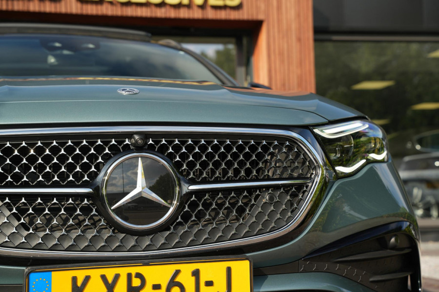 Mercedes-Benz E-Klasse 300 e Business Solution AMG Panoramadak DIGITAL LIGHT 360 Camera Adapt. Cruise Memory Trekhaak