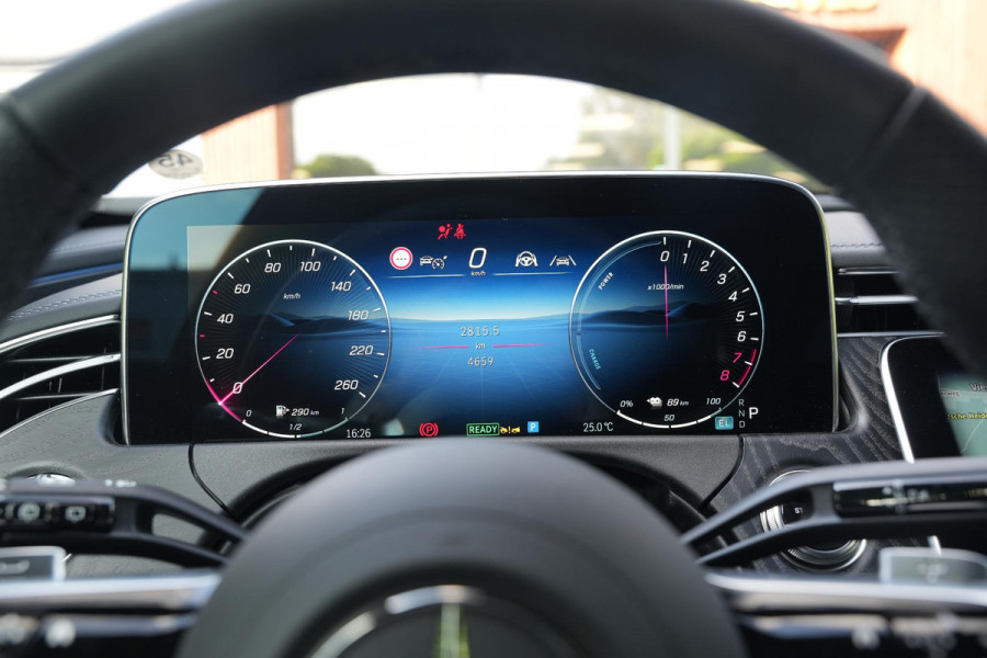 Mercedes-Benz E-Klasse 300 e Business Solution AMG Panoramadak DIGITAL LIGHT 360 Camera Adapt. Cruise Memory Trekhaak