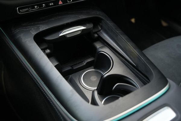 Mercedes-Benz E-Klasse 300 e Business Solution AMG Panoramadak DIGITAL LIGHT 360 Camera Adapt. Cruise Memory Trekhaak
