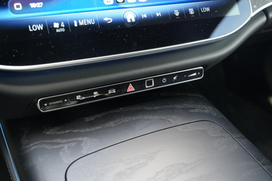 Mercedes-Benz E-Klasse 300 e Business Solution AMG Panoramadak DIGITAL LIGHT 360 Camera Adapt. Cruise Memory Trekhaak