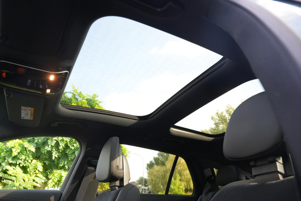 Mercedes-Benz E-Klasse 300 e Business Solution AMG Panoramadak DIGITAL LIGHT 360 Camera Adapt. Cruise Memory Trekhaak