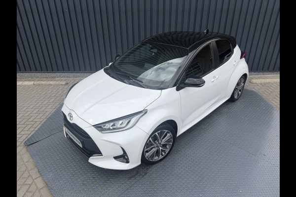Toyota Yaris 1.5 Hybrid Executive / Bi tone | FACELIFT | 10 jr GARNTIE | Rijklaar!!!