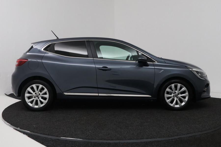 Renault Clio 1.0 TCe Intens (CAMERA, NAVIGATIE, CRUISE CONTROL, PARKEERSENSOREN)