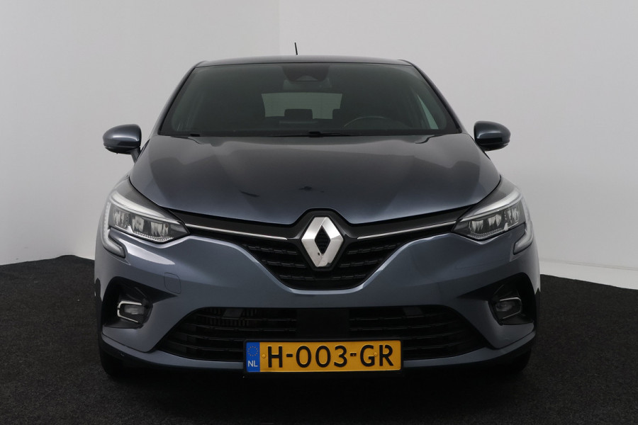 Renault Clio 1.0 TCe Intens (CAMERA, NAVIGATIE, CRUISE CONTROL, PARKEERSENSOREN)