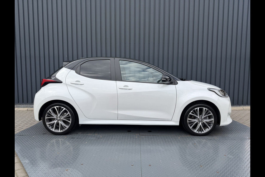 Toyota Yaris 1.5 Hybrid Executive / Bi tone | FACELIFT | 10 jr GARNTIE | Rijklaar!!!