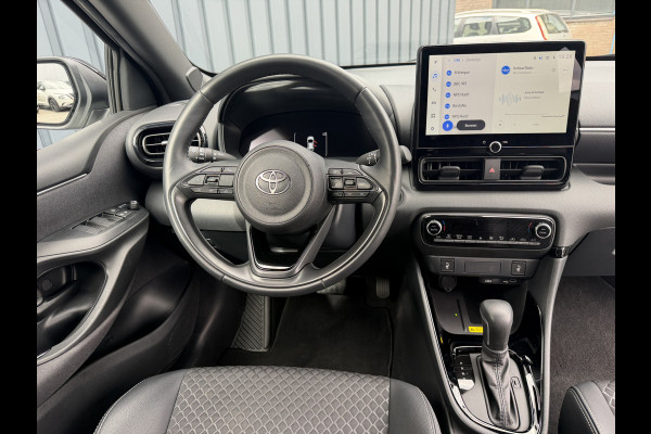 Toyota Yaris 1.5 Hybrid Executive / Bi tone | FACELIFT | 10 jr GARNTIE | Rijklaar!!!