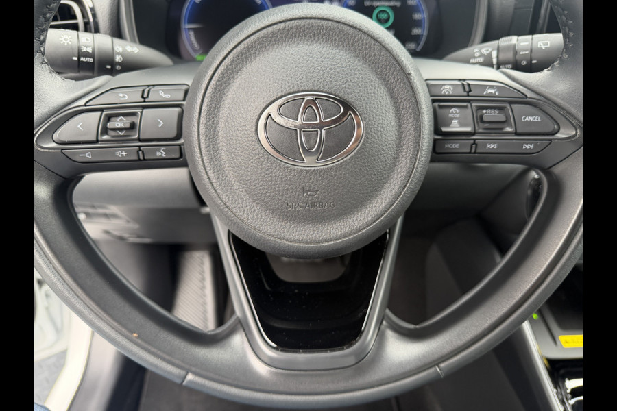 Toyota Yaris 1.5 Hybrid Executive / Bi tone | FACELIFT | 10 jr GARNTIE | Rijklaar!!!