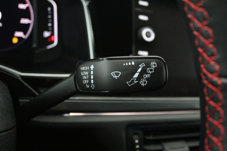 Volkswagen Polo 2.0 TSI GTI (STOELVERWARMING, DIGITALE COCKPIT, CRUISE ADAPTIEF)