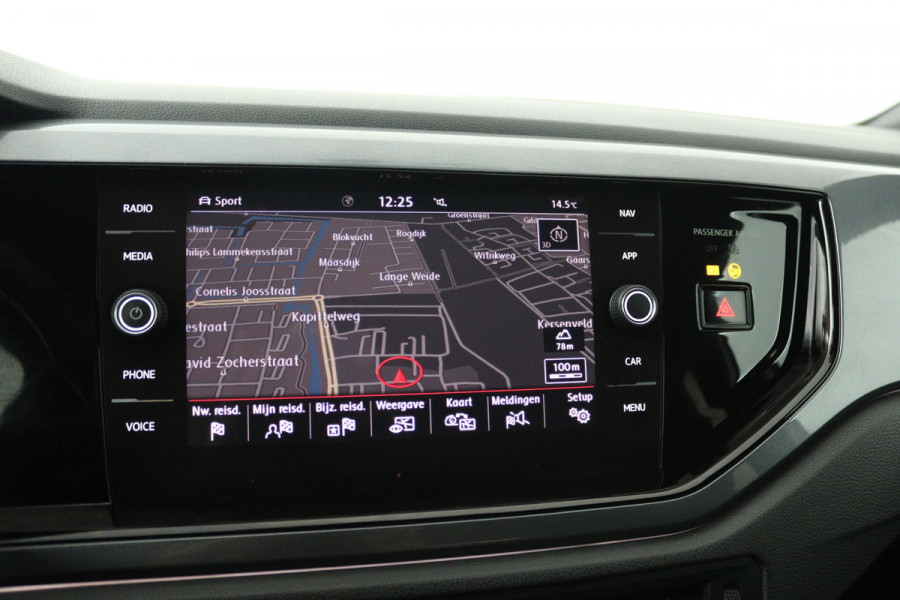 Volkswagen Polo 2.0 TSI GTI (STOELVERWARMING, DIGITALE COCKPIT, CRUISE ADAPTIEF)