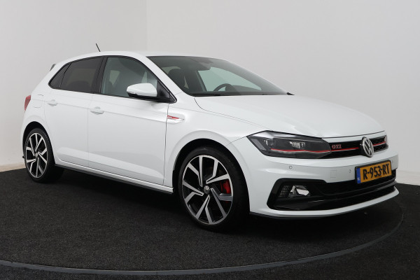 Volkswagen Polo 2.0 TSI GTI (STOELVERWARMING, DIGITALE COCKPIT, CRUISE ADAPTIEF)