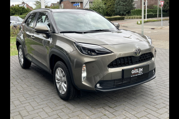 Toyota Yaris Cross 1.5 Hybrid 116 Active Comfort Pack | Dodehoekherkenning, Parkeersensoren, Stoel + Stuurverwarming, Lichtmetalen velgen