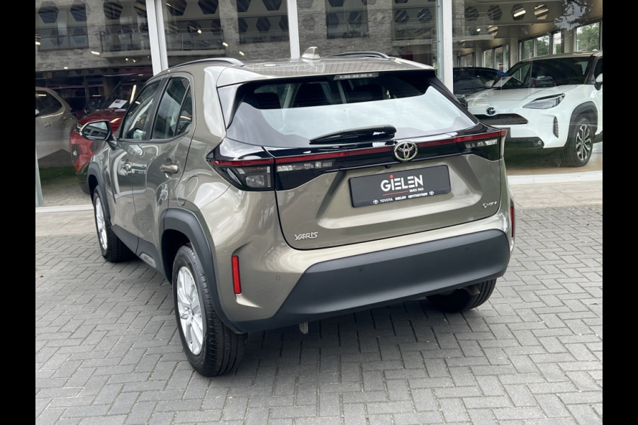 Toyota Yaris Cross 1.5 Hybrid 116 Active Comfort Pack | Dodehoekherkenning, Parkeersensoren, Stoel + Stuurverwarming, Lichtmetalen velgen