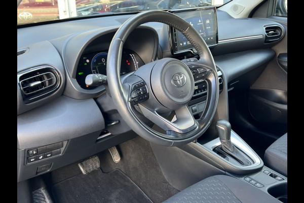 Toyota Yaris Cross 1.5 Hybrid 116 Active Comfort Pack | Dodehoekherkenning, Parkeersensoren, Stoel + Stuurverwarming, Lichtmetalen velgen