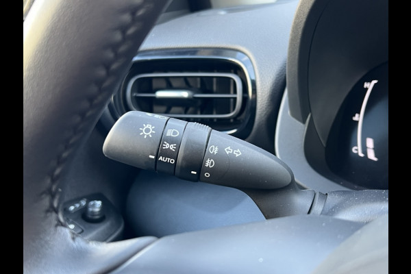 Toyota Yaris Cross 1.5 Hybrid 116 Active Comfort Pack | Dodehoekherkenning, Parkeersensoren, Stoel + Stuurverwarming, Lichtmetalen velgen