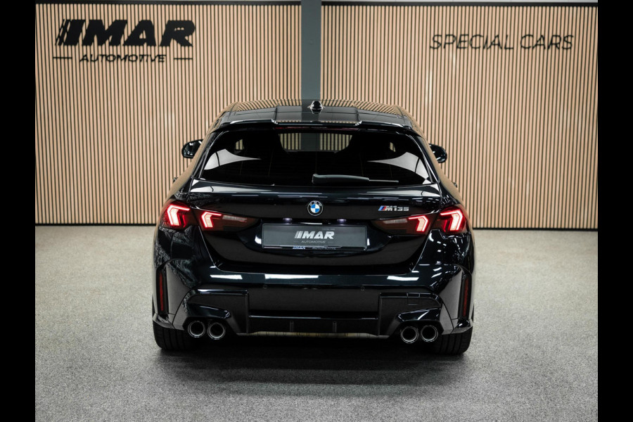 BMW 1-serie M135 xDrive Vol uitgevoerde BMW 135i