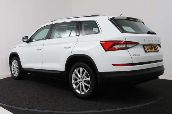 Škoda Kodiaq 1.5 TSI Limited Business Edition (TREKHAAK AFNEEMBAAR, CANTON, STOELVERWARMING, CAMERA, CRUISE ADAPTIEF)