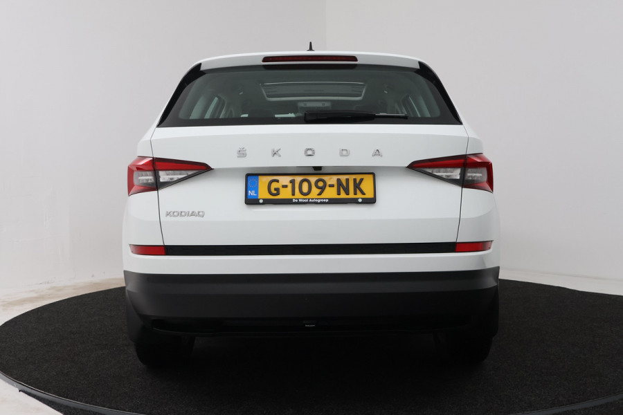 Škoda Kodiaq 1.5 TSI Limited Business Edition (TREKHAAK AFNEEMBAAR, CANTON, STOELVERWARMING, CAMERA, CRUISE ADAPTIEF)