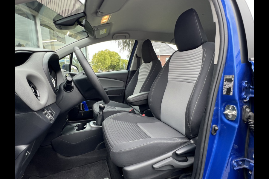 Toyota Yaris 1.0 VVT-i Connect | Apple CarPlay/Android Auto, Lichtmetalen velgen, Airconditioning, Parkeercamera