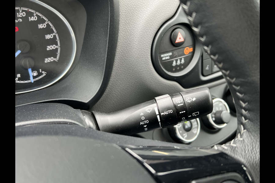 Toyota Yaris 1.0 VVT-i Connect | Apple CarPlay/Android Auto, Lichtmetalen velgen, Airconditioning, Parkeercamera