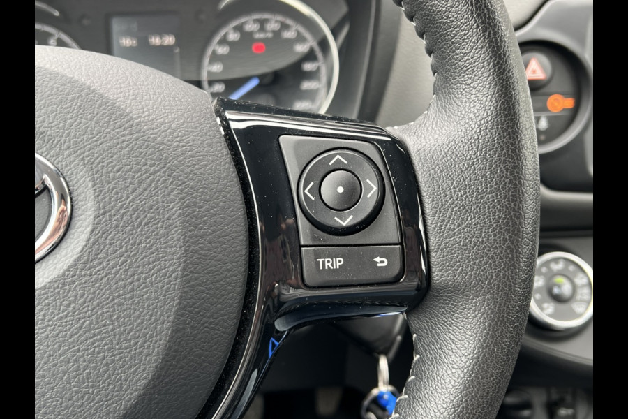 Toyota Yaris 1.0 VVT-i Connect | Apple CarPlay/Android Auto, Lichtmetalen velgen, Airconditioning, Parkeercamera