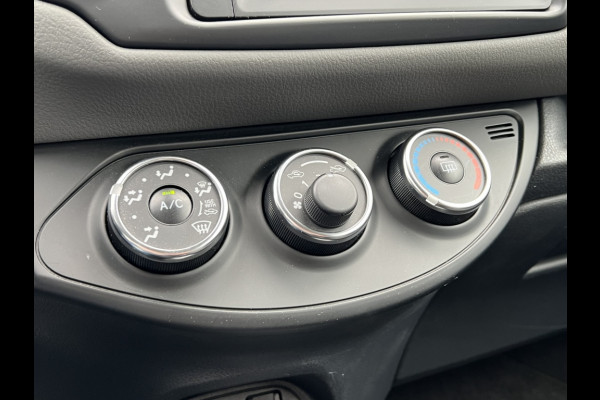 Toyota Yaris 1.0 VVT-i Connect | Apple CarPlay/Android Auto, Lichtmetalen velgen, Airconditioning, Parkeercamera