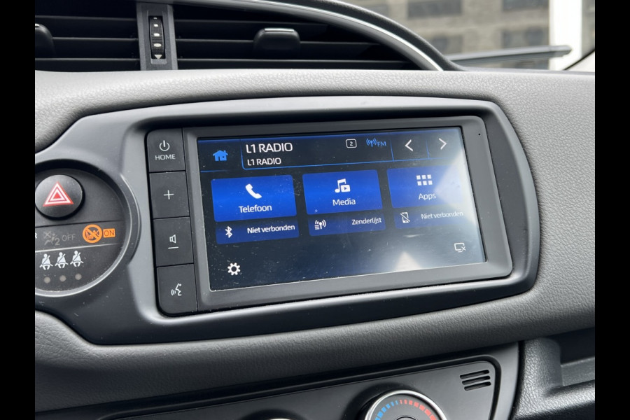 Toyota Yaris 1.0 VVT-i Connect | Apple CarPlay/Android Auto, Lichtmetalen velgen, Airconditioning, Parkeercamera