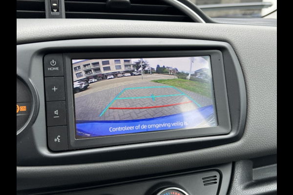 Toyota Yaris 1.0 VVT-i Connect | Apple CarPlay/Android Auto, Lichtmetalen velgen, Airconditioning, Parkeercamera