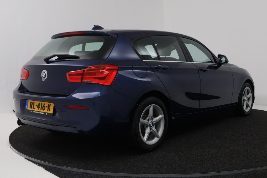 BMW 1-serie 118i Corporate Lease High Executive (ELEKT. STOELEN, STOELVERWARMING, LED, GROOT-NAVIGATIE, DEALER ONDERHOUDEN)