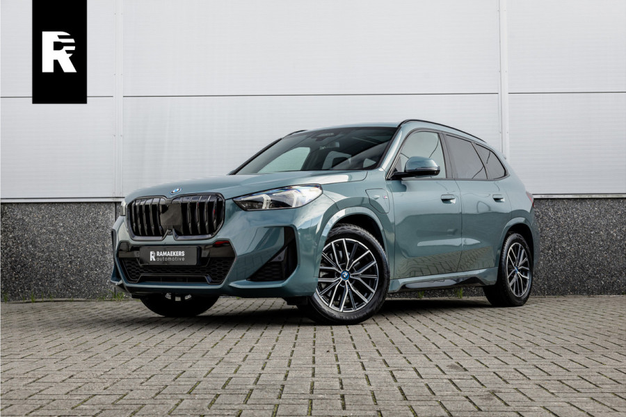 BMW X1 xDrive30e M Sport Pano / Leder / Harman Kardon / 360 camera / Head-up / Massage stoel /