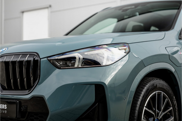 BMW X1 xDrive30e M Sport Pano / Leder / Harman Kardon / 360 camera / Head-up / Massage stoel /