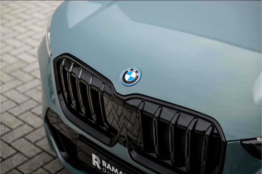 BMW X1 xDrive30e M Sport Pano / Leder / Harman Kardon / 360 camera / Head-up / Massage stoel /