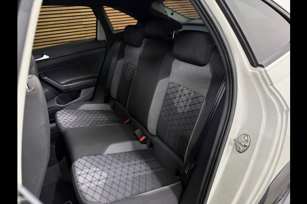 Volkswagen Taigo 1.5 TSI R-Line | 150 pk | Black Style | IQ.DRIVE | Keyless | ACC | LED | Discover Media |
