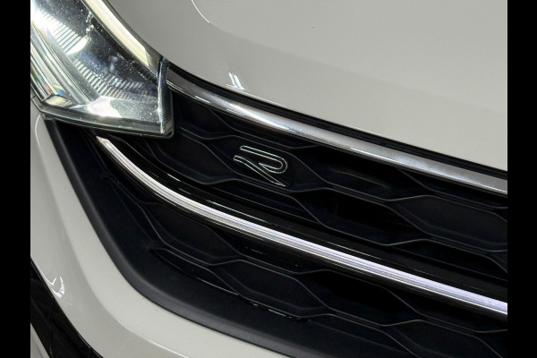 Volkswagen Taigo 1.5 TSI R-Line | 150 pk | Black Style | IQ.DRIVE | Keyless | ACC | LED | Discover Media |